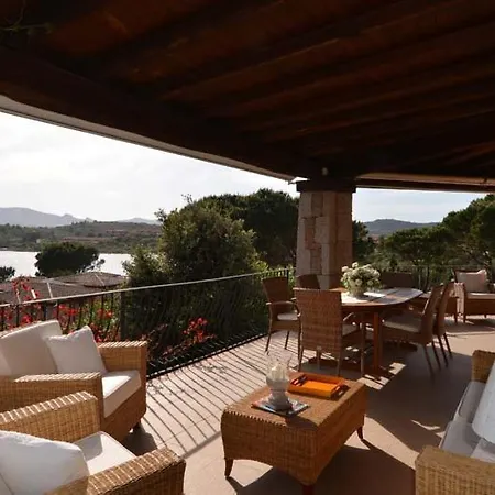 Villa Salina Bamba Sleeps 11 Pool Air Con Wifi Capo Coda Cavallo