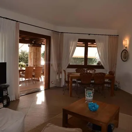 Villa Salina Bamba Sleeps 11 Pool Air Con Wifi Capo Coda Cavallo